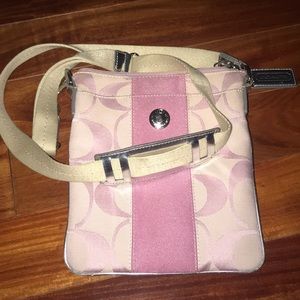 COACH 42246 pink canvas silver leather crossbody